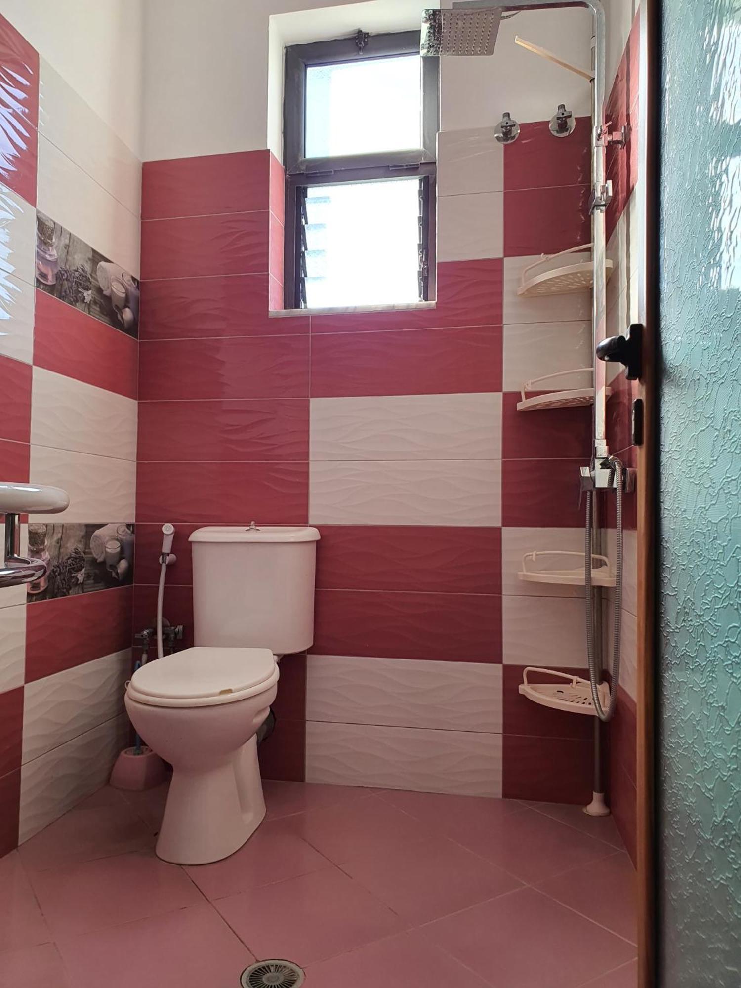 Akeron'S Rooms Sarande Exterior photo